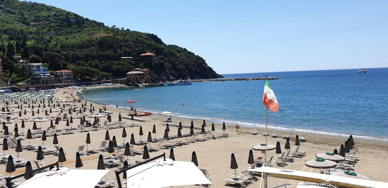 莱万托Beach Paradise公寓 外观 照片